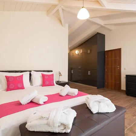 Villa Orient Platinum *